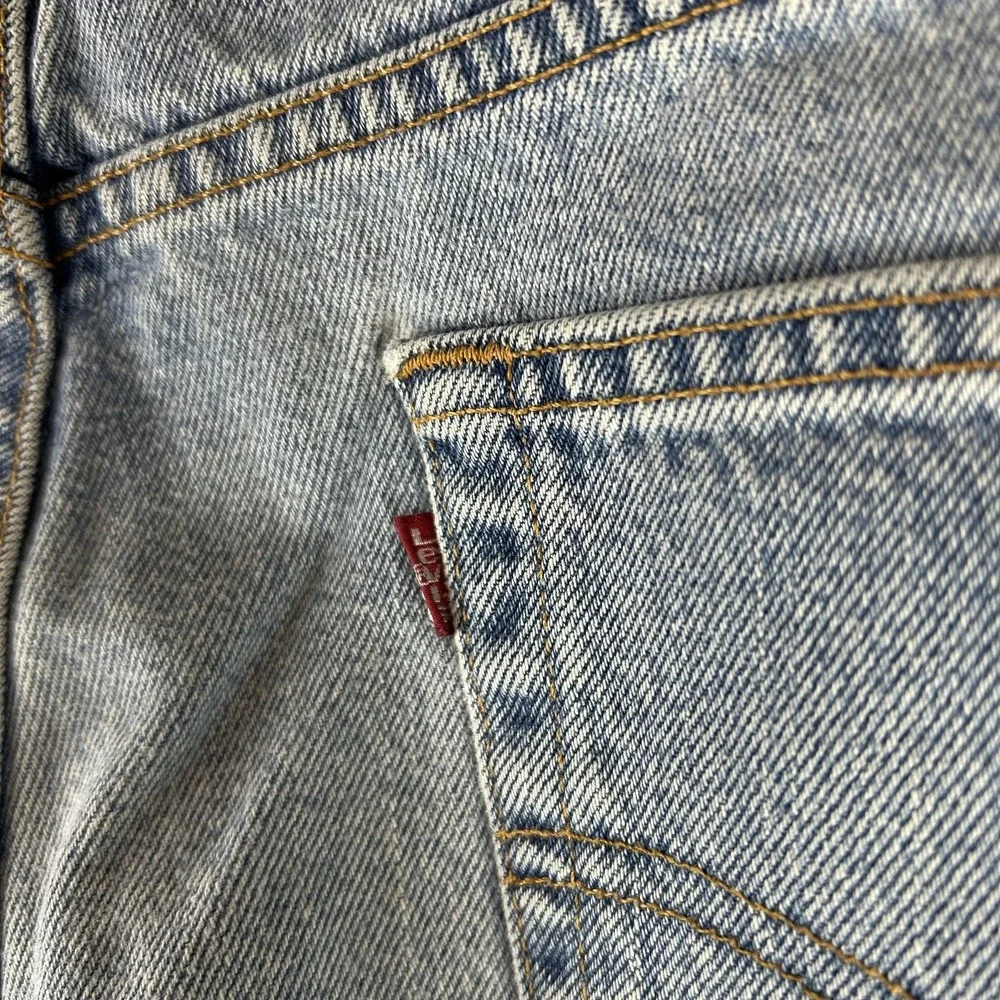 VTG Levis 560 Jeans Mens 36x30 Blue Tapered Leg 100% Cotton Denim Pants 90s‎